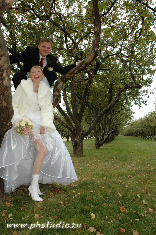 Русская невеста трахается в свадебном платье