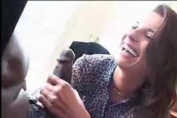 Жёсткое порево с большим негритосом