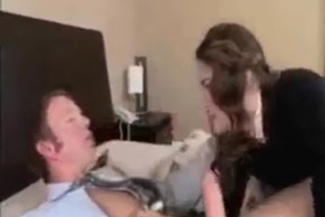 Красиавица решила немного пошалить