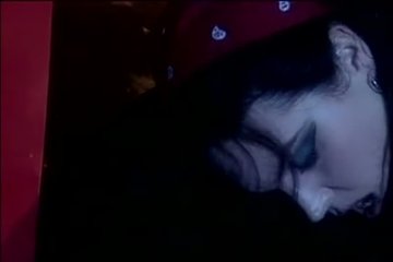 Карета люблю выдержала очередной оргазм