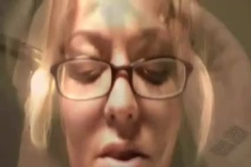 В рубашечке киска была более сексуальна