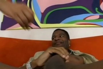 Ей больше нравиться когда она сверху