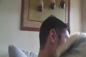 Блондинка с мокрой киской отличная любовница