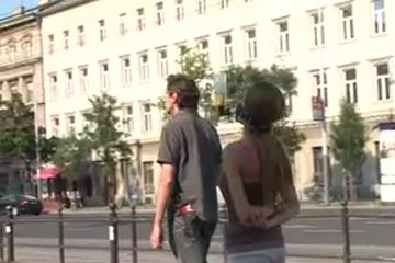 Он ее господин