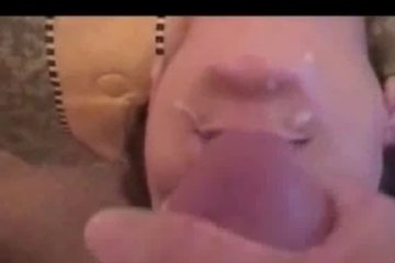 Надо было подрочить самому, чтобы кончить