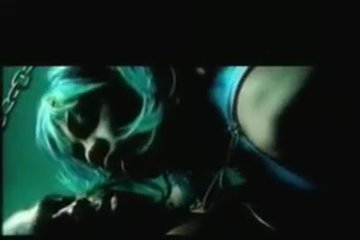 Эротический клип на популярную песню