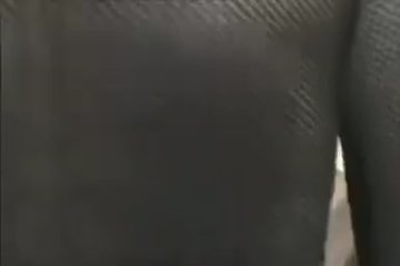 Без понятия, хотела ли она сосать или нет